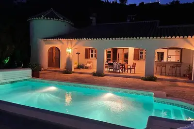 Image de Villa de luxe en Andalousie avec des vues à couper le souffle sur la Costa del Sol