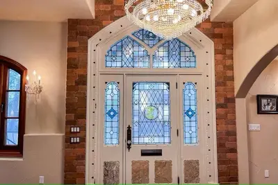 Image de Luxury Mansion with Hot Tub & Sauna Shower