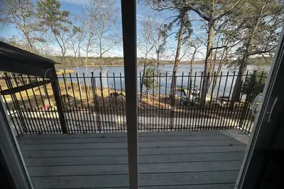 Image de Cabin 3 Directly on the Lake