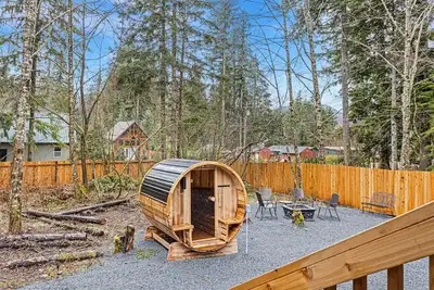 Image de Ultimate Getaway: Movie Theater, Sauna, Hot Tub, WiFi, Ev Charging, Pet-Friendly! \"