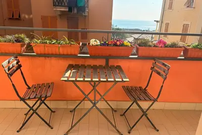 Image de Anna's Balcony. Apartment 2 steps away from Parks and the sea promenade