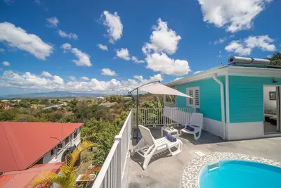Image de 2 Bungalows avec 2 Piscines : Vue Mer (Bleu & Oge)