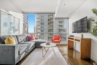 Image de Beltline Beauty 2br w Parking, Ac, near Stampede