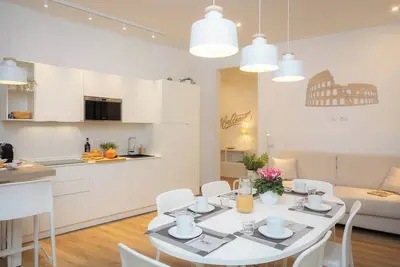 Image de Via Angelo Poliziano, 61 · Colosseum Holidays - Three-Bedroom Apartment