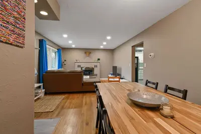 Image de Whispering Creek Retreat Close to the Beach