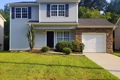 Image de Cozy 4-bedroom house in charming Greensboro with WiFi, Ac
