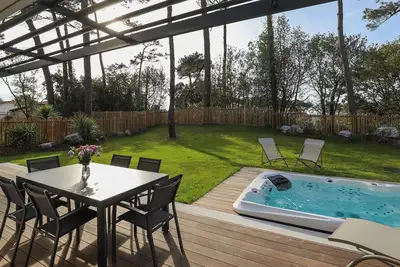 Image de Appartement d'exception au cœur de Chiberta classé 5 étoiles