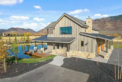Image de Enjoy the tranquility & serenity. . . Barnhouse at Twilight Moon Ranch.