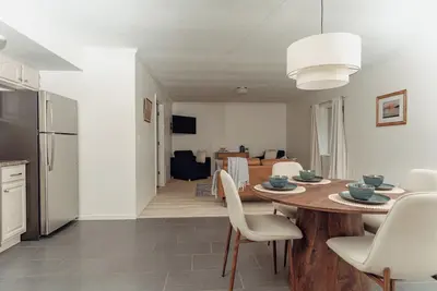 Image de Huge One Bedroom Apartment