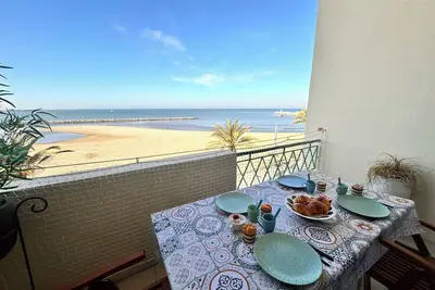 Image de La Croix du Sud 4 - Appartement en duplex Vue Mer 1ère ligne avec terrasse