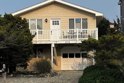 Image de Newly Renovated 3-Bedroom House in Surf City - Pet Friendly