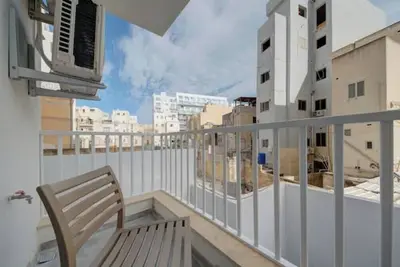 Image de Hight floor stylish 1 bedroom apt