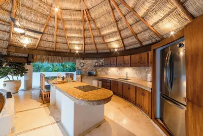 Image de Gorgeous villa in the exclusive Arrocito with private pool.
