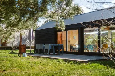 Image de Spacious cabin with a traditional Zeeland touch