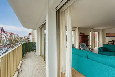 Image de Bel appartement en plein centre ville et 50 m de la grande plage