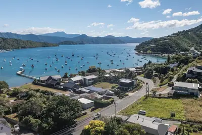 Image de The Lodge - Picton Holiday Home