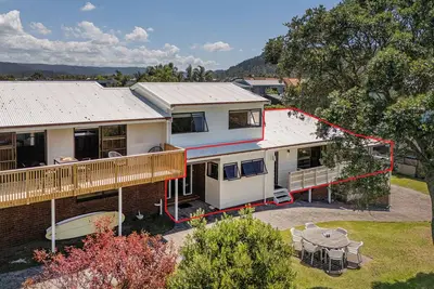 Image de Seascape Beachfront B - Whangamata Holiday Unit