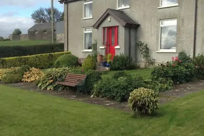 Image de Montalto Farmhouse in the Glens of Antrim, Northern Ireland.