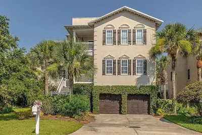 Image de 4-bedroom cottage in fabulous St. Simons Island with WiFi, Ac