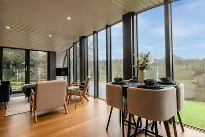 Image de Stunning Eco-Retreat Pods in Old Chalford
