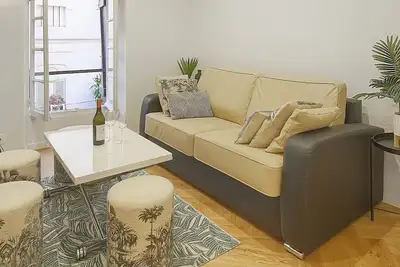 Image de 2 Pieces Charmant Proche Plages Du Midi A1b266