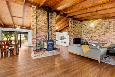 Image de Hunter Valley Country Vineyards 2 Homes Pets Heated PoolGames Room