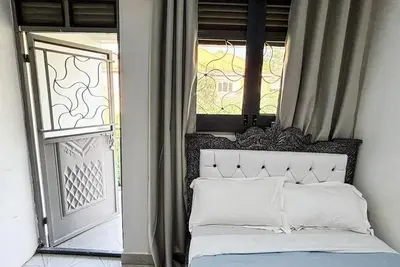 Image de Economy Standard Room Entebbe with Nature View Balcony