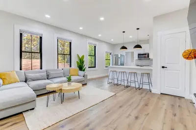 Image de Pickleball, HotTub&Space Galore