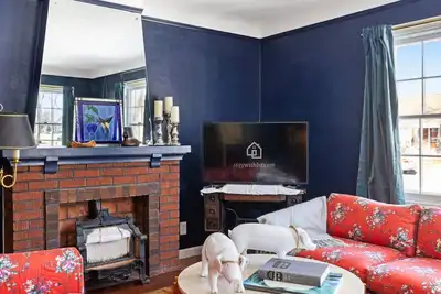 Image de Bright n Cozy 2br Near Downtown, Msub, Hospitals