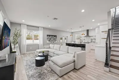 Image de Luxe New Build Near Tpa Airport  & Stadium - Modern, Spacious & Prime Location