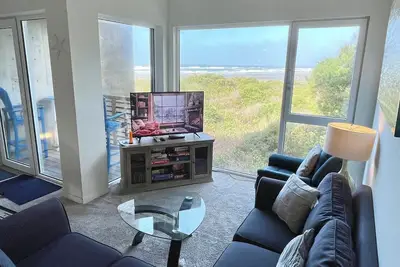 Image de Serenity by the Sea 2 Br, 2 Bath condo, 3 bed, WiFi, pets Rockaway Beach, Or
