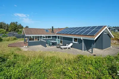 Image de \"Gorjana\" - 500m from the sea by Interhome