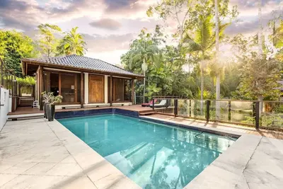 Image de Pool, Tennis & Cinema! 7Beds Bali-Inspired Retreat