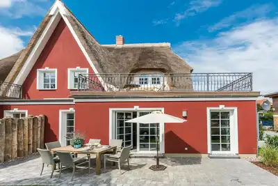 Image de Vacation home \"Dünenhaus\" - semi-detached house approx. 136 m² for 2-6 persons
