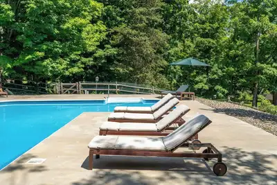 Image de Timeless Treasure w/ Pool