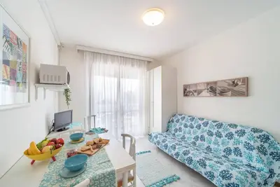 Image de Studio Moderne avec une Magnifique Terrasse