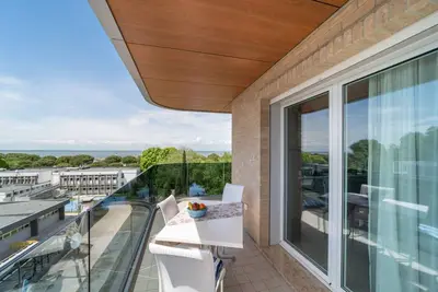 Image de Superbe appartement avec une belle terrasse