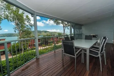 Image de Heliconia Grove 3