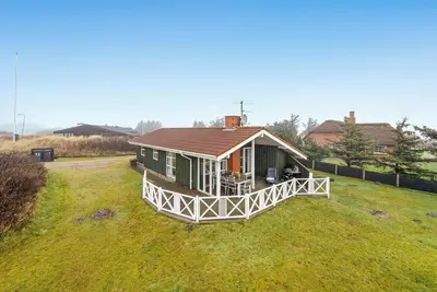 Image de Charming holiday home close to the North Sea and Søndervig center.
