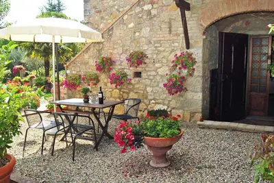 Image de Bel appartement avec piscine, Wifi, Tv, vue panoramique et parking, près de San Gimignano