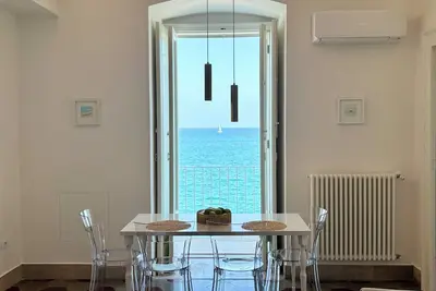 Image de [Antica Dimora Sul Mare] -Blu - Luxury Apartment With Sea View - Molfetta