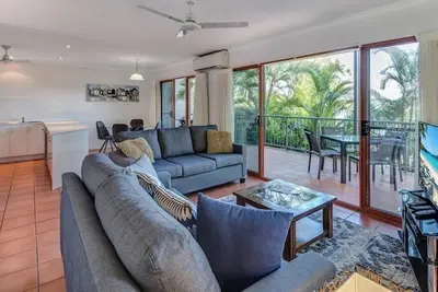 Image de Heliconia Grove 6