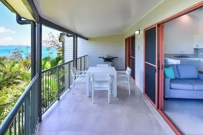 Image de Heliconia Grove 7