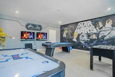 Image de Special Offer! Game Rm, Xbox, PlayStation, Themed Rm, Private Spa 4545