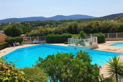 Image de Appartement F2 en résidence avec piscine
