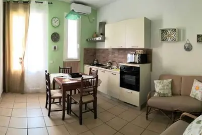 Image de Cozy 2-bedroom apartment (sleeps 5) pets allowed.