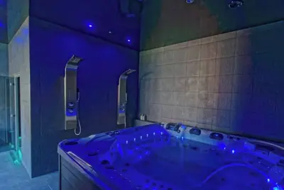 Image de Maison curieuse - espace bien-être spa et hammam