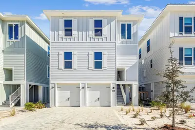 Image de New 5/5. 5 home, community boat dock & Pickleball court. Sleeps 16