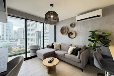 Image de Cozy Apartment with Free Parking Coworking