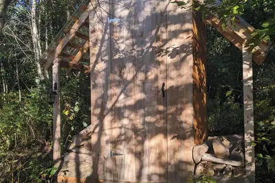 Image de Rustic and cozy yurt on a farm